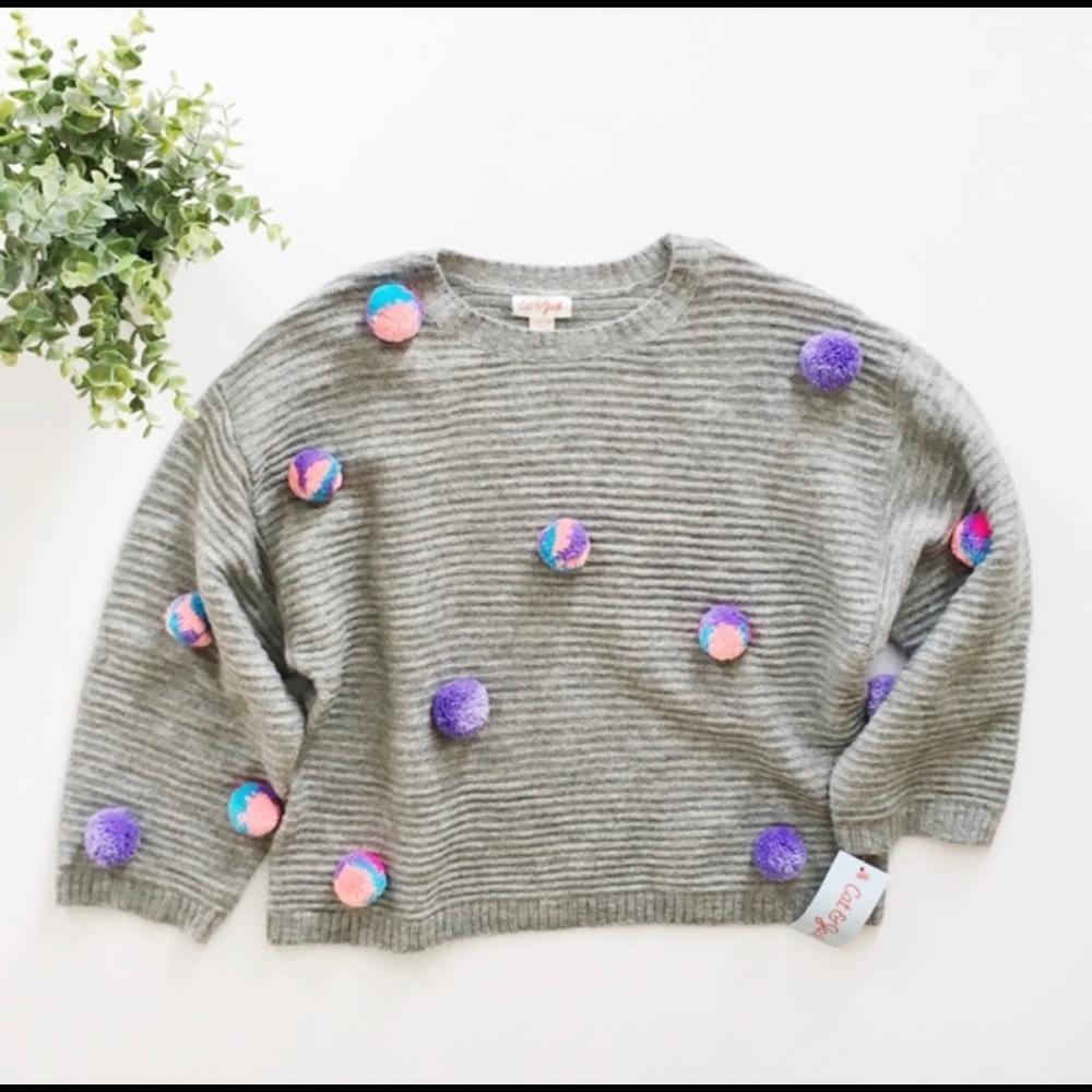 Pom Pom sweater